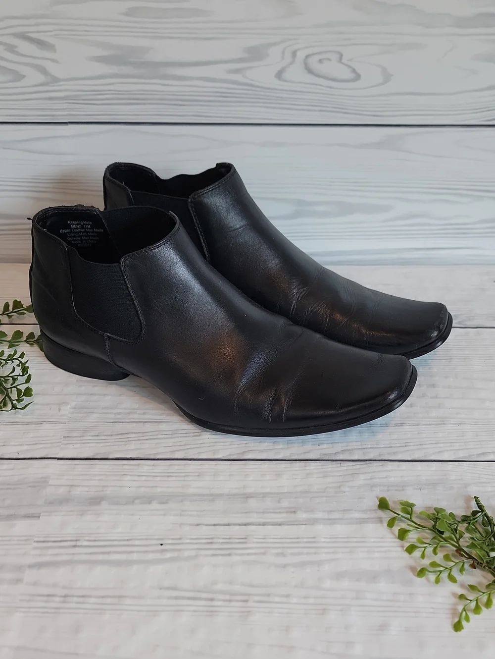 Kenneth Cole Leather Chelsea Ankle Boots- Black 